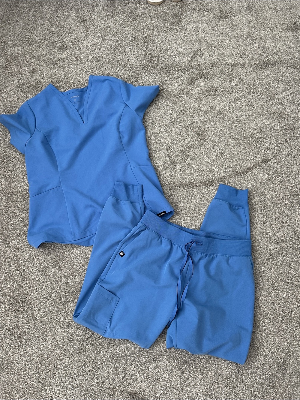 Jaanuu Royal Blue Women's Scrub Top & Jogger Pants Set